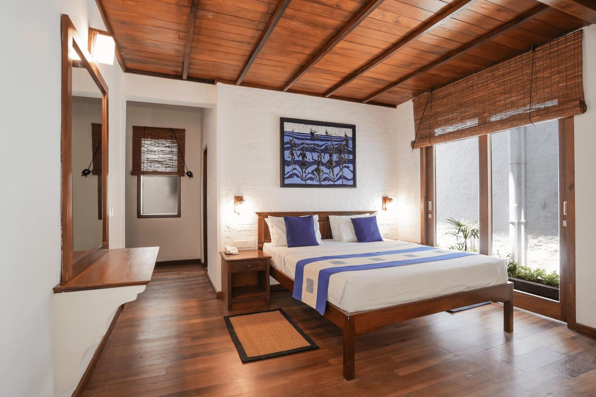 Hibiscus Beach Hotel & Villas Калутара Екстериор снимка